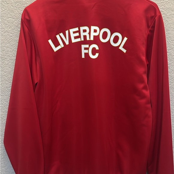Liverpool FC ADIDAS warm up men’s jacket. - Picture 1 of 7